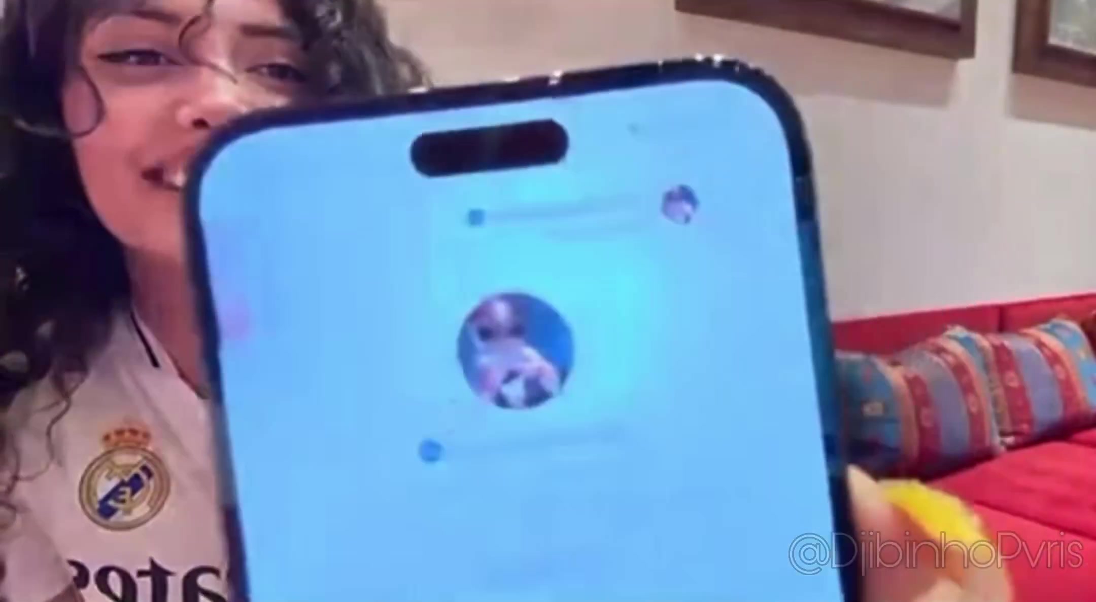 😍成人女星曝光收到本泽马+莱奥私信，维尼修斯邀请去家里被拒